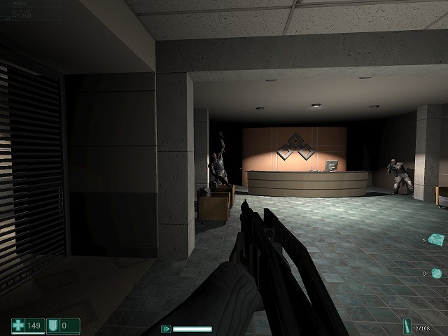 敵がグレネードを投げる瞬間